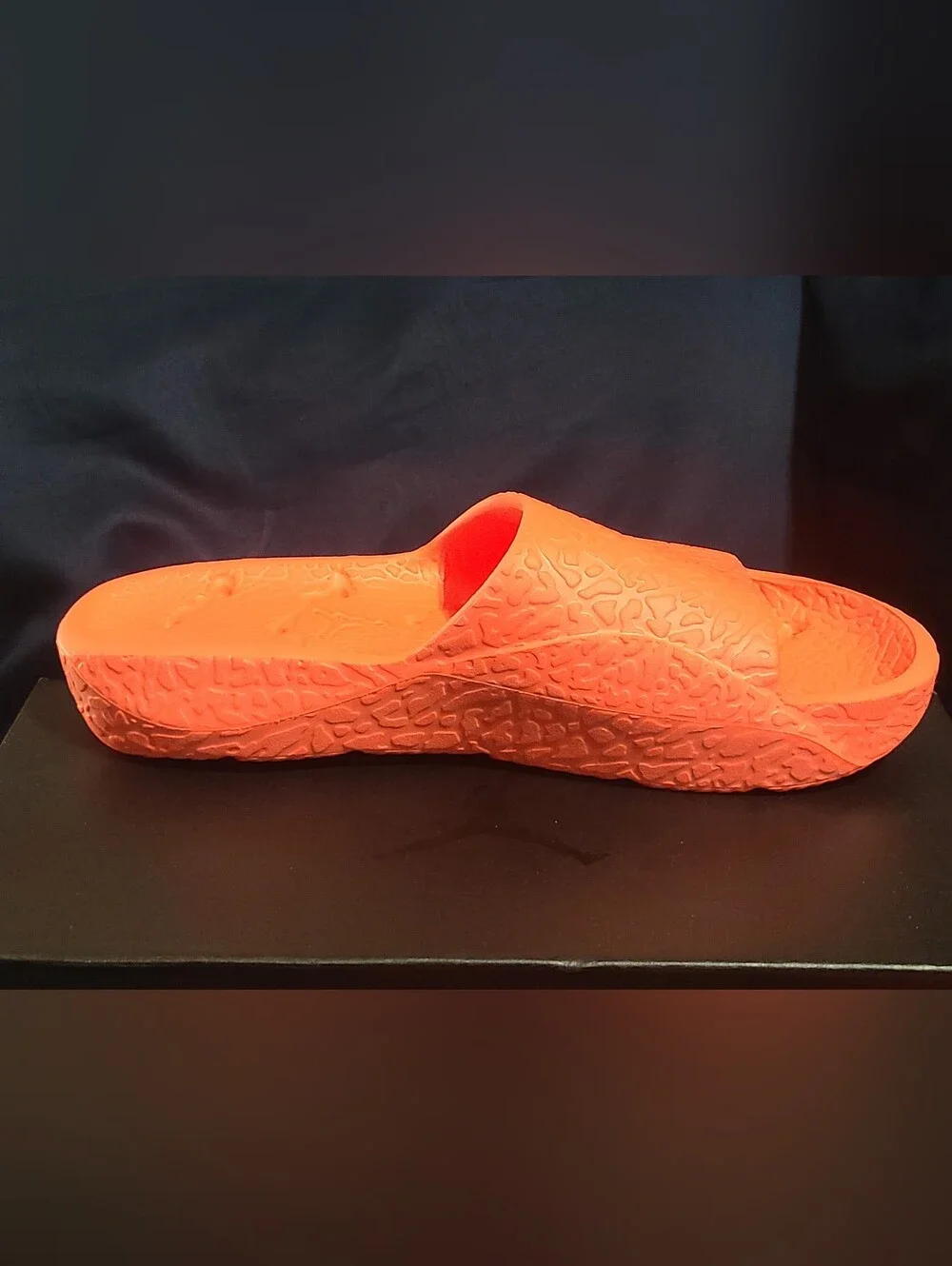 *SOLD on M!* Jordan Franchise Slide 